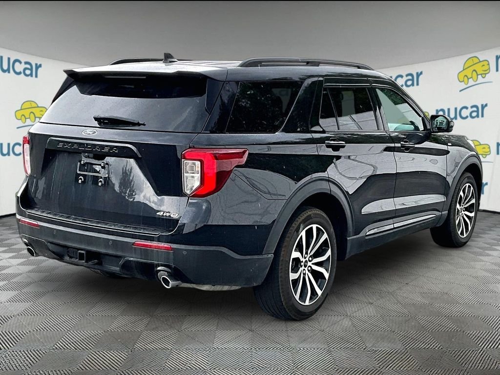 Used 2022 Black Ford ST-Line image 6