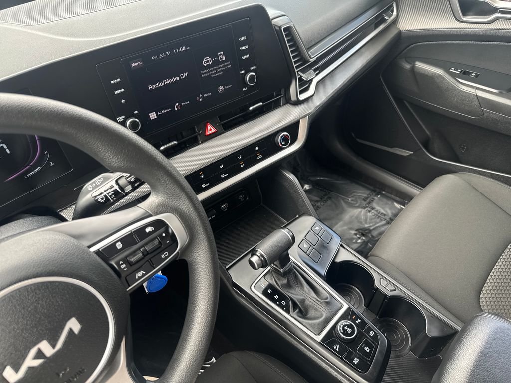 Used 2024 Black Kia LX image 21