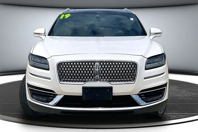 Used 2019 Lincoln Nautilus Reserve with VIN 2LMPJ8LP0KBL12047 for sale in Kansas City