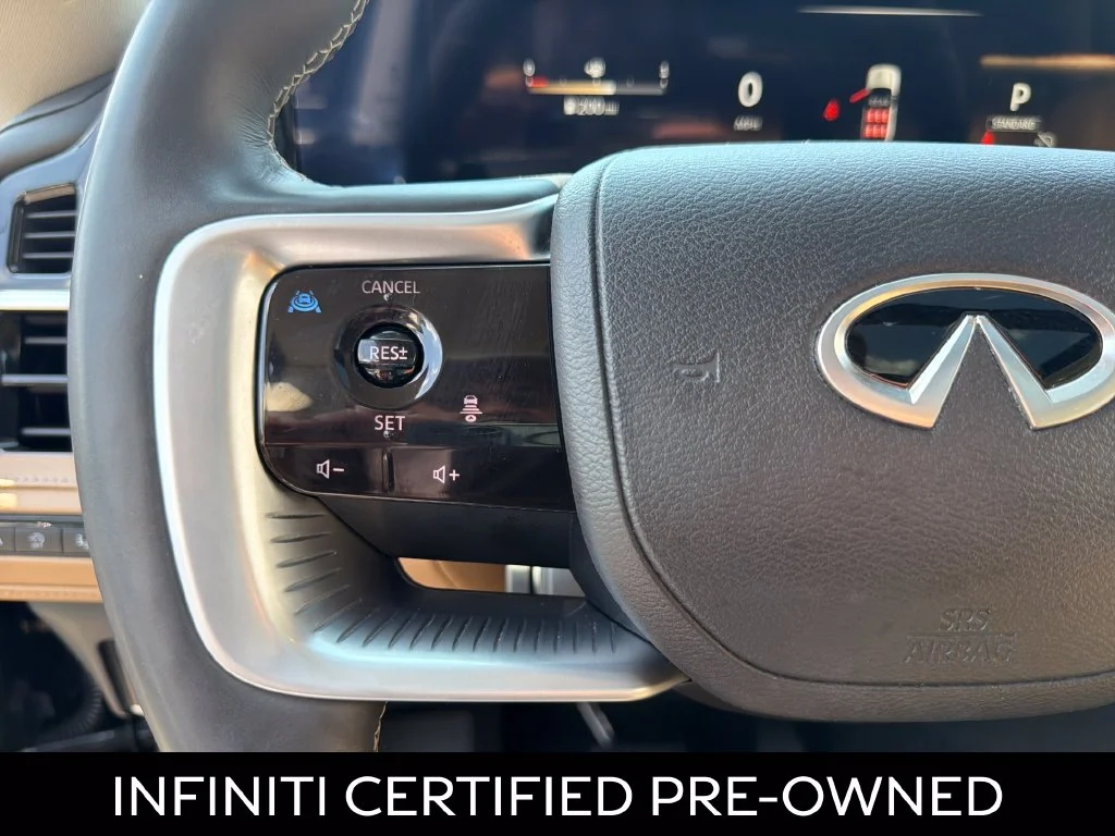 Certified Used 2025 Black Obsidian INFINITI LUXE image 22