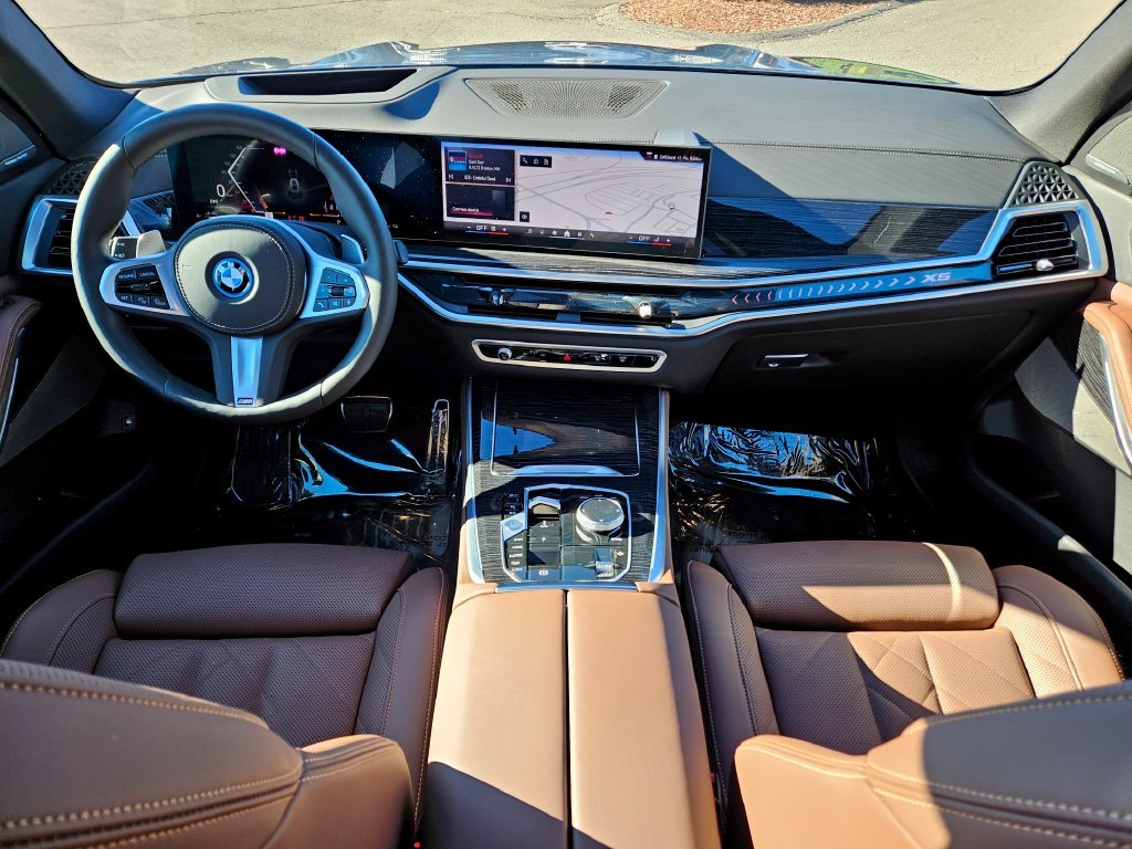 Certified Used 2026 Skyscraper Grey Metallic BMW xDrive50e image 25
