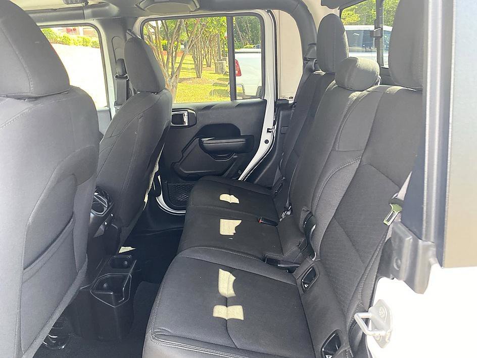 Used 2023 Bright White Clearcoat Jeep Sport S image 12