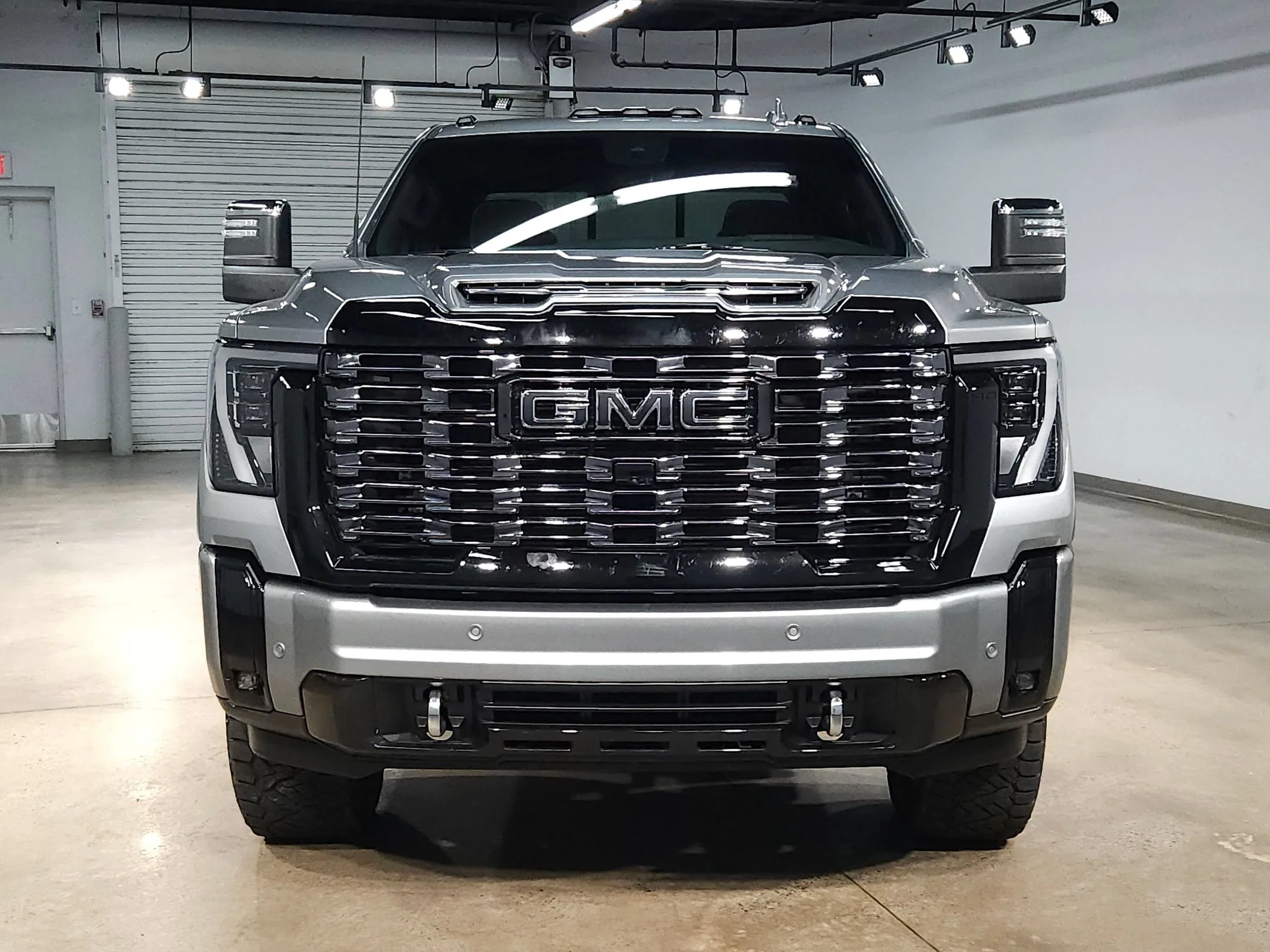 Used 2025 GMC Sierra 2500HD Denali Ultimate with VIN 1GT4UXEY4SF176529 for sale in Little Rock
