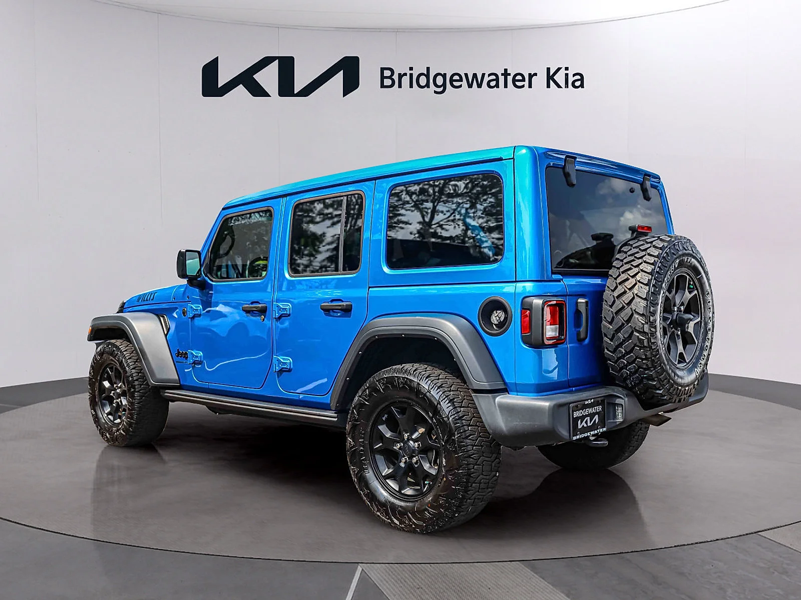 Used 2023 Hydro Blue Pearlcoat Jeep Willys image 4