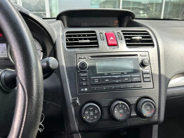 Used 2013 Silver Subaru 2.0i image 19