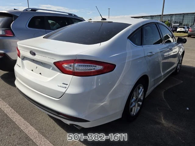 Used 2016 White Ford SE image 4