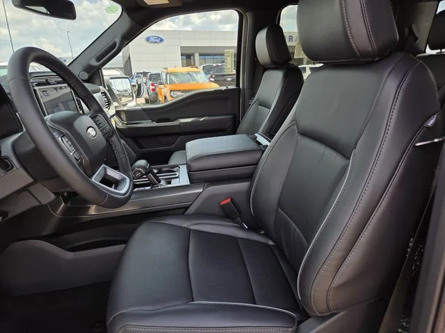 New 2026 Star White Metallic Tri-Coat Ford Lariat® image 33