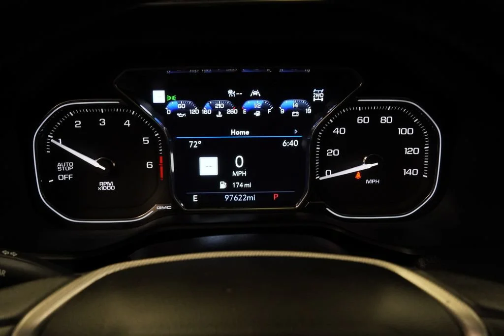 Used 2021 SATIN STEEL METALLIC GMC Denali image 18