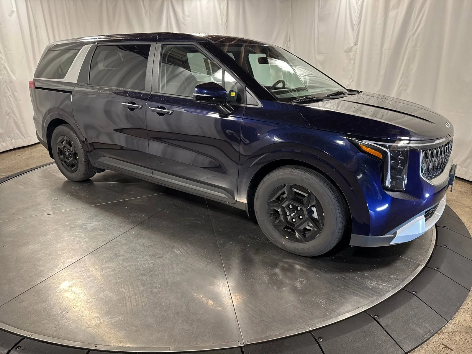 New 2026 Deep Chroma Blue Kia LXS image 10