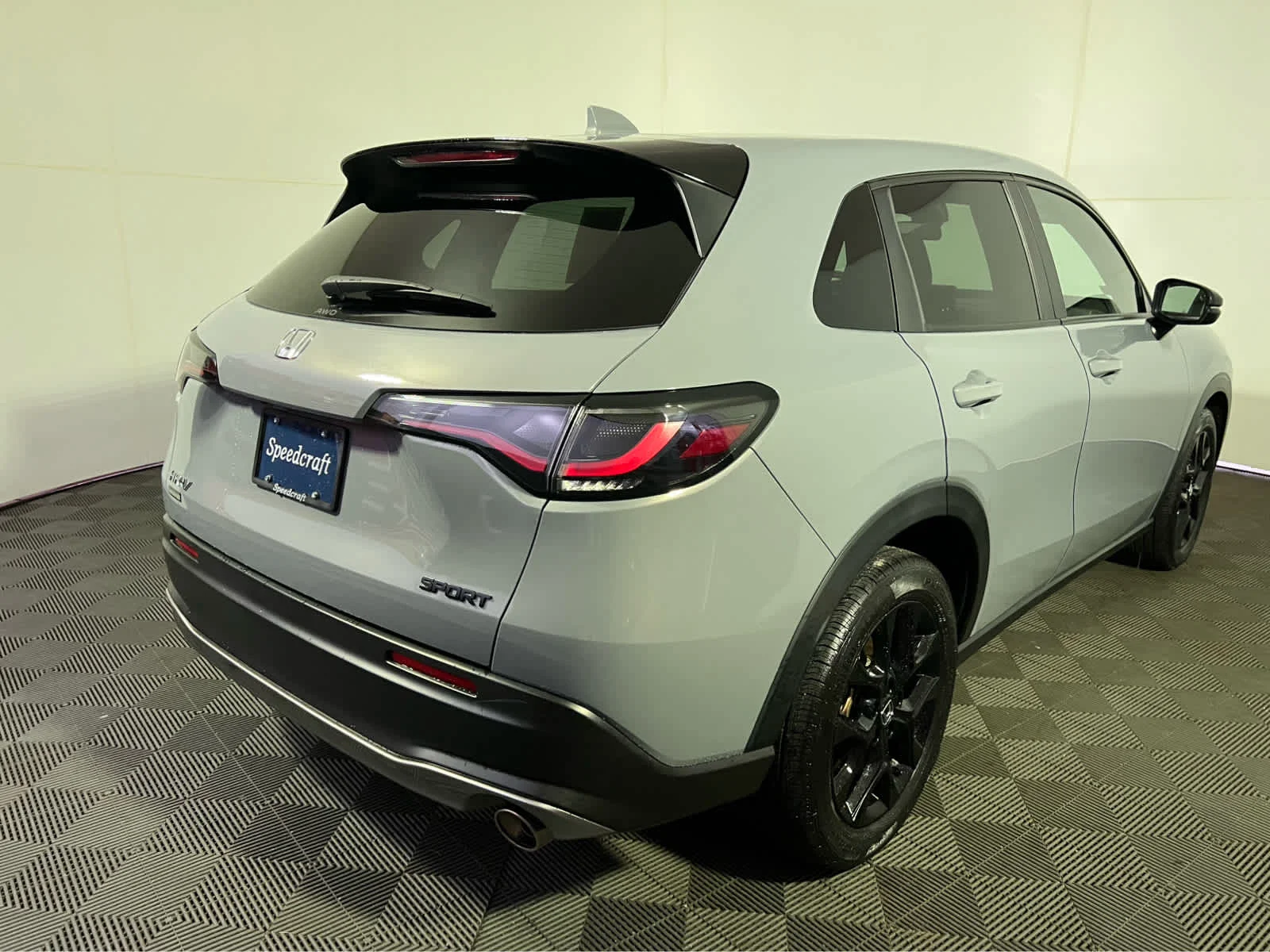 Used 2024 Urban Gray Pearl Honda Sport image 7