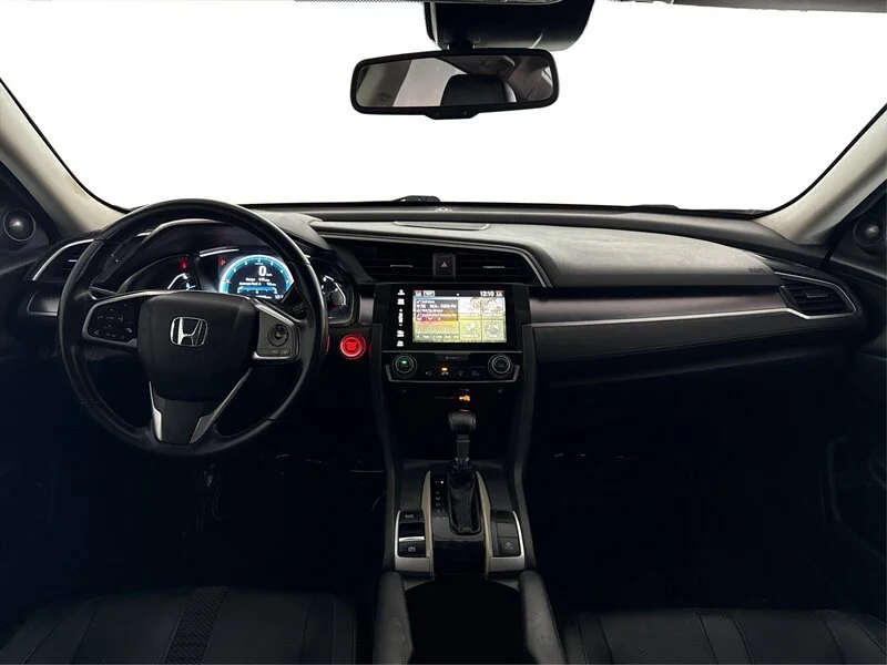 Used 2016 Black Honda Touring image 22