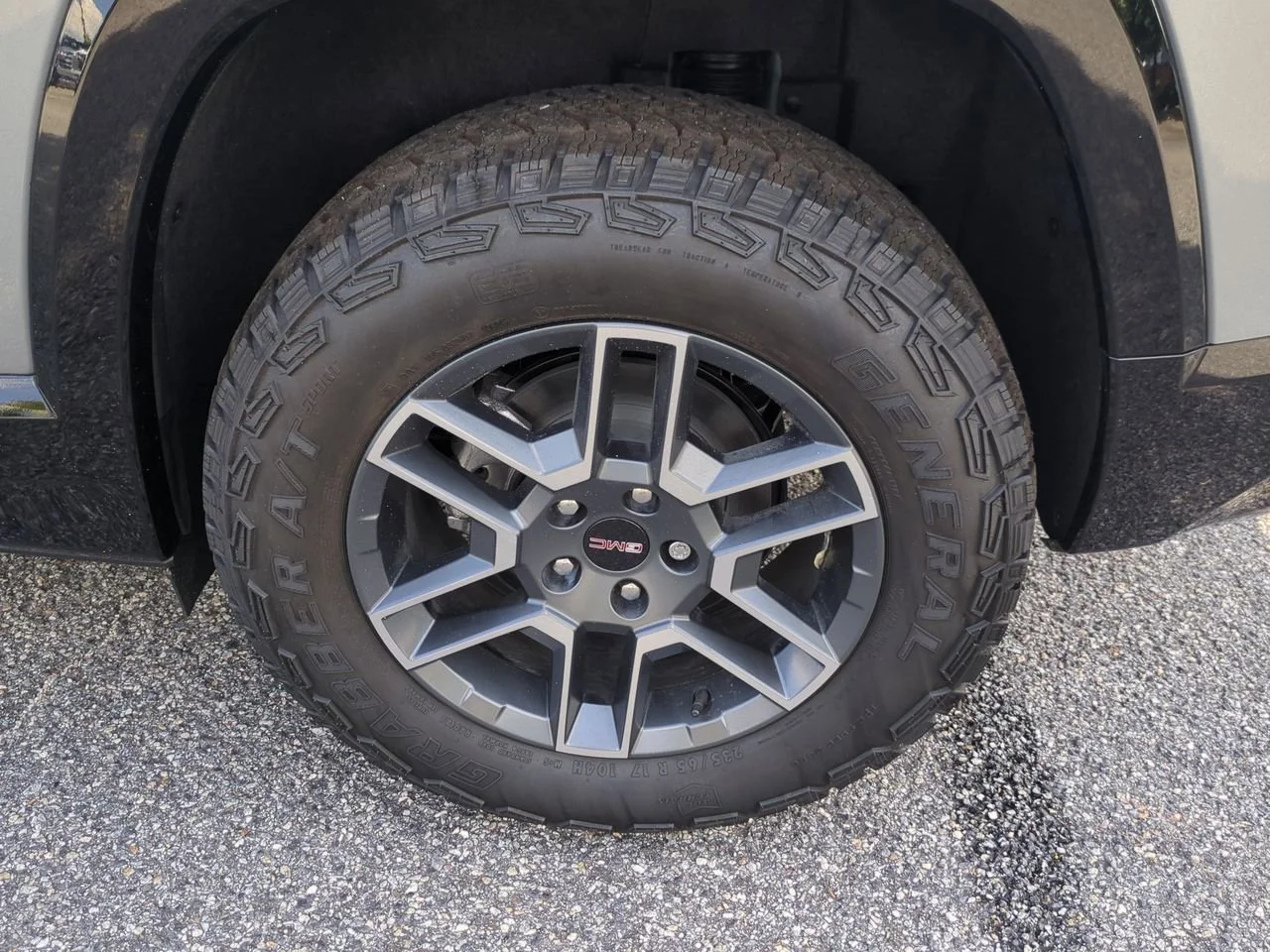 2026 GMC Terrain AT4 - Photo 32