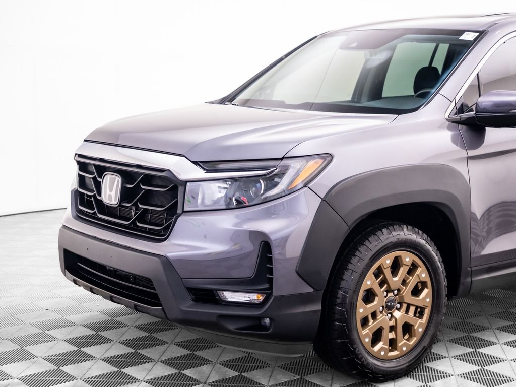 Certified Used 2022 Modern Steel Metallic Honda AWD RTL-E image 37