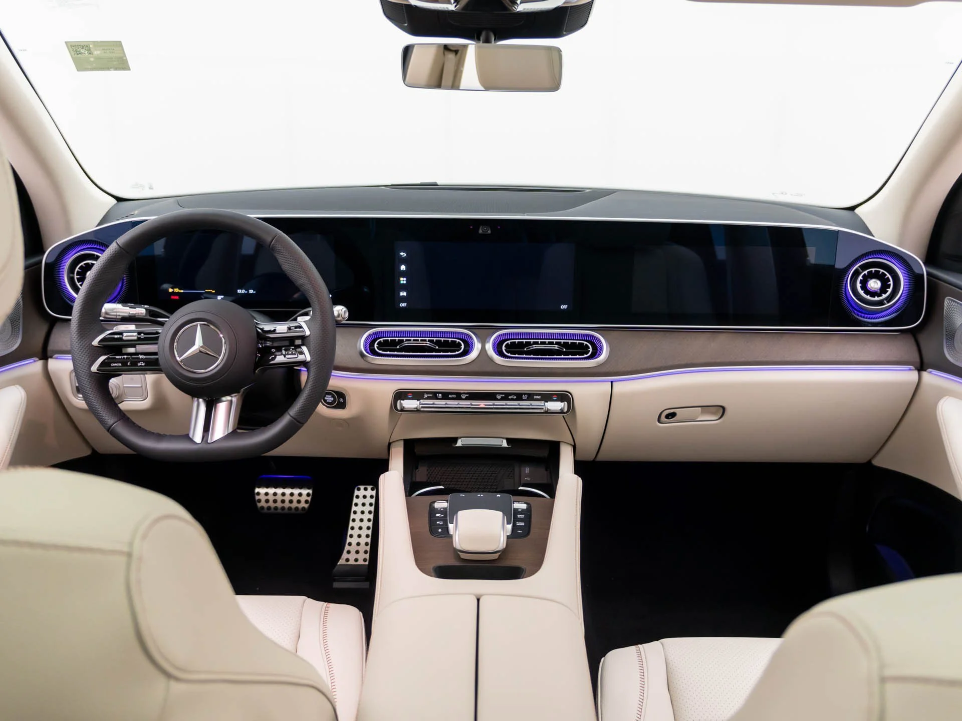 New 2027 White Mercedes-Benz GLE 350 image 10