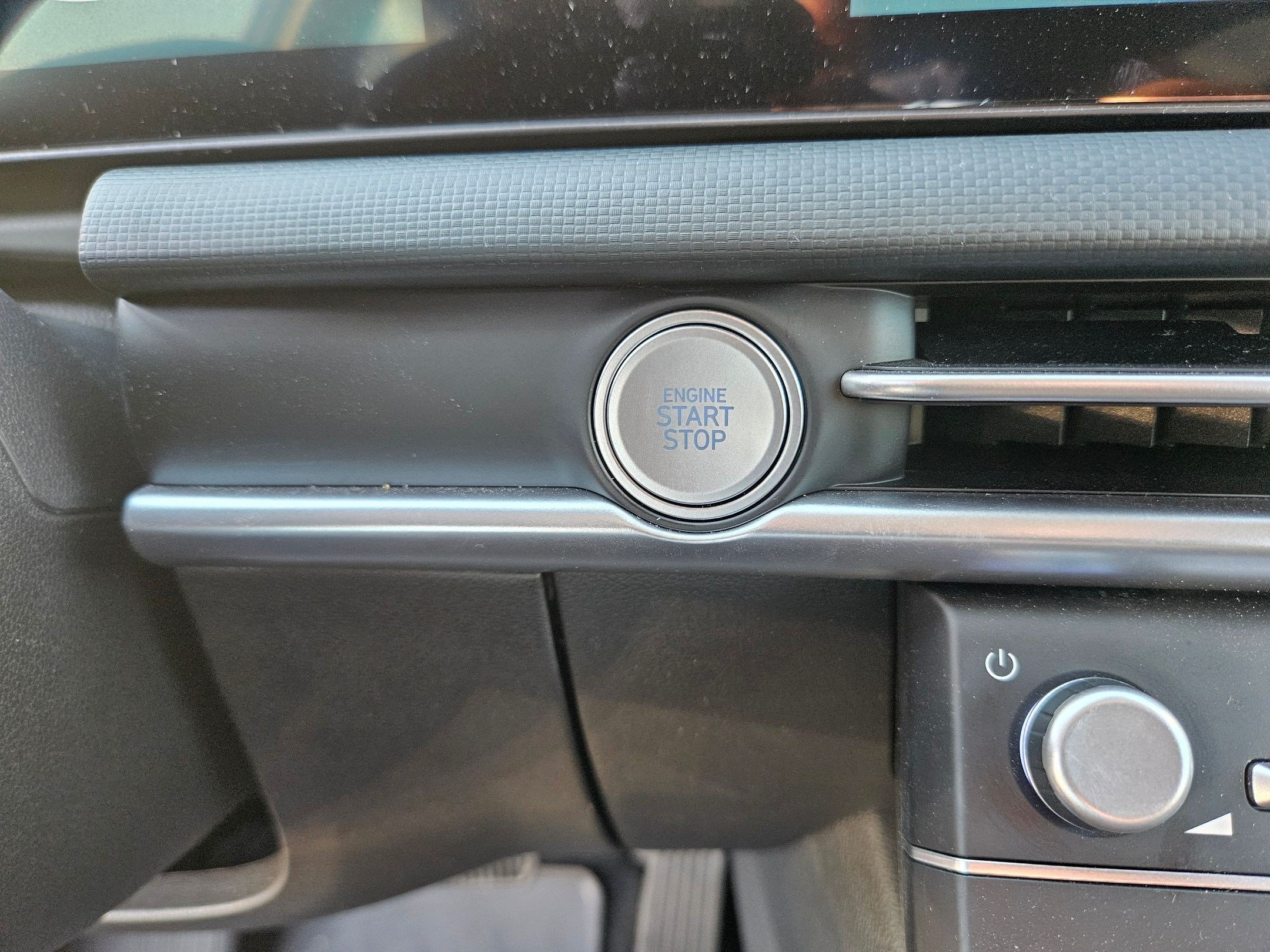 Certified Used 2025 Gray Hyundai SE image 19