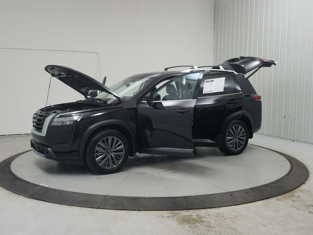 Used 2025 Black Nissan SL image 12