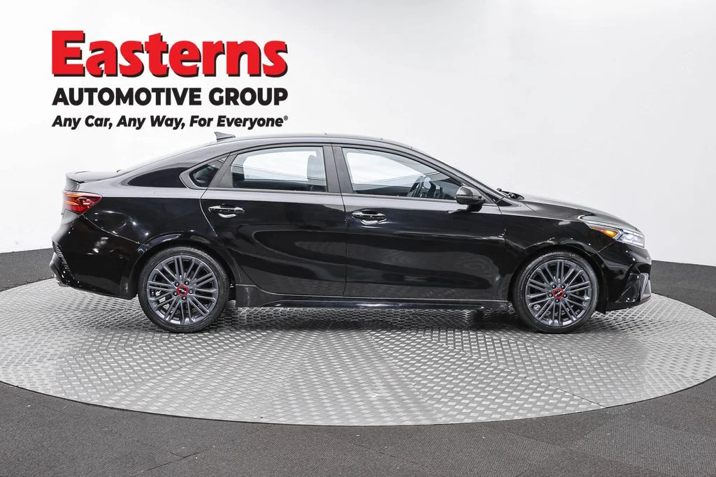 Used 2022 Black Kia GT image 4