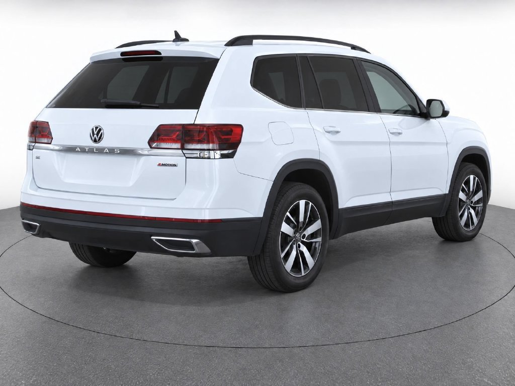 Certified Used 2022 Pure White Volkswagen 2.0T SE image 10