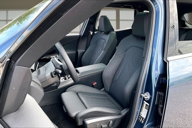 2026 BMW X3 30 - Photo 25