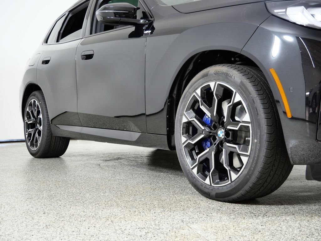 Certified Used 2026 Black Sapphire Metallic BMW M50 xDrive image 8