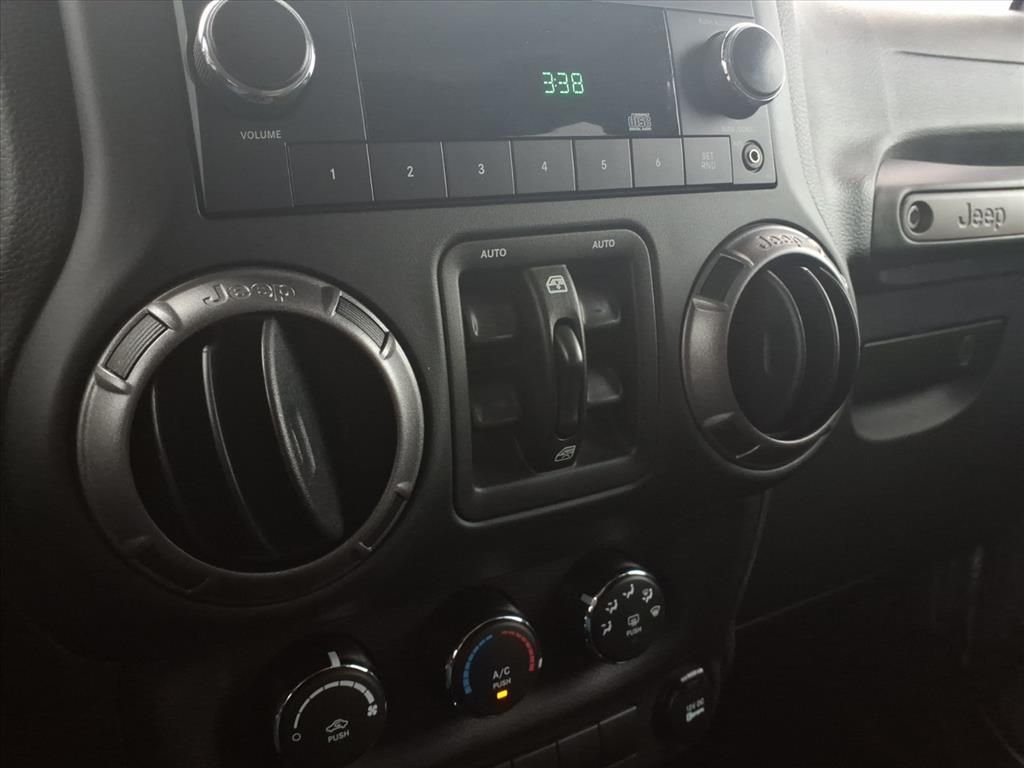 2018 JEEP WRANGLER JK - Image 10