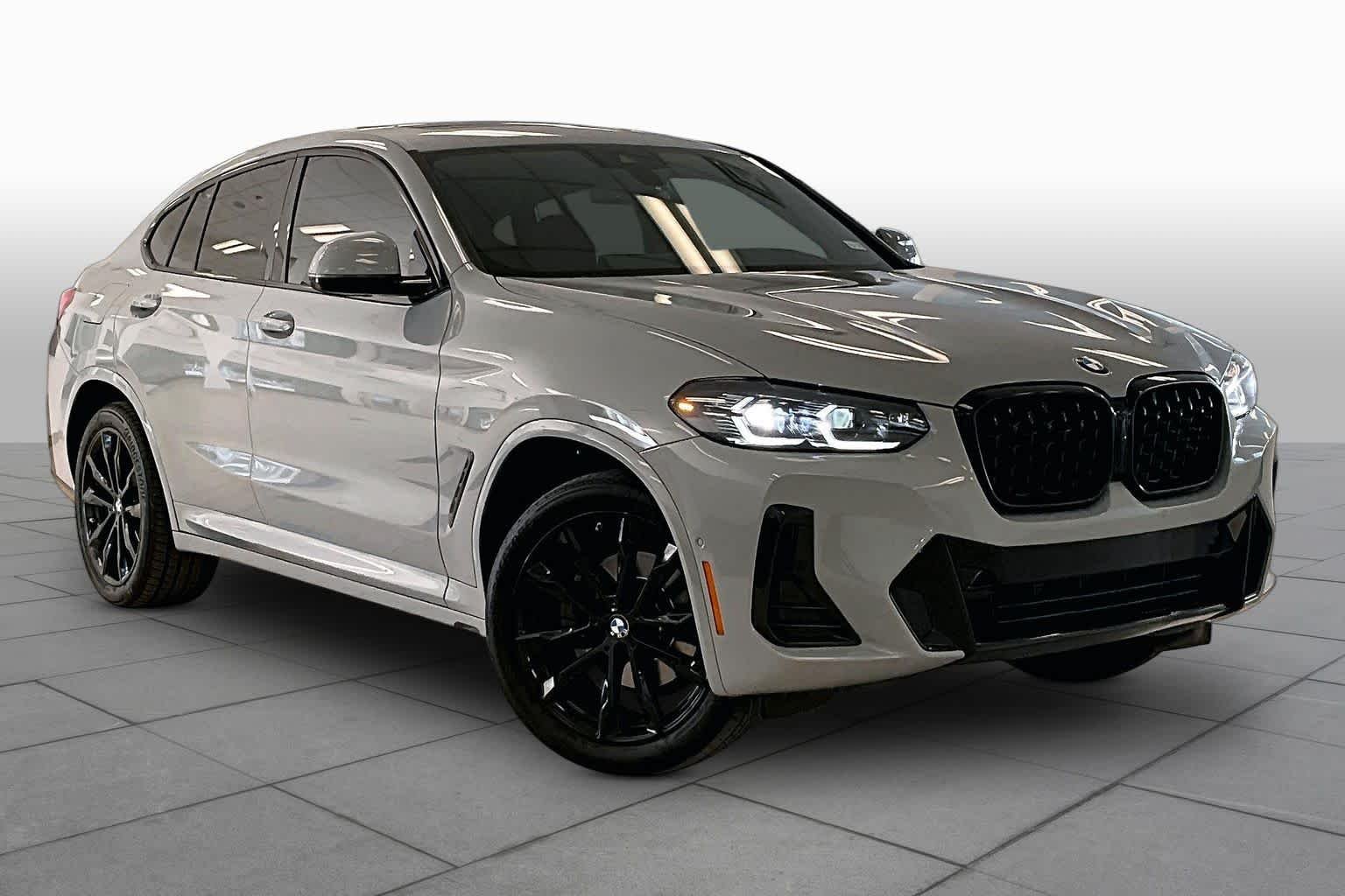 Used 2024 Brooklyn Grey Metallic BMW xDrive30i image 2