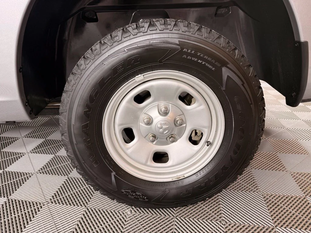 Used 2019 Silver Ram Tradesman image 14