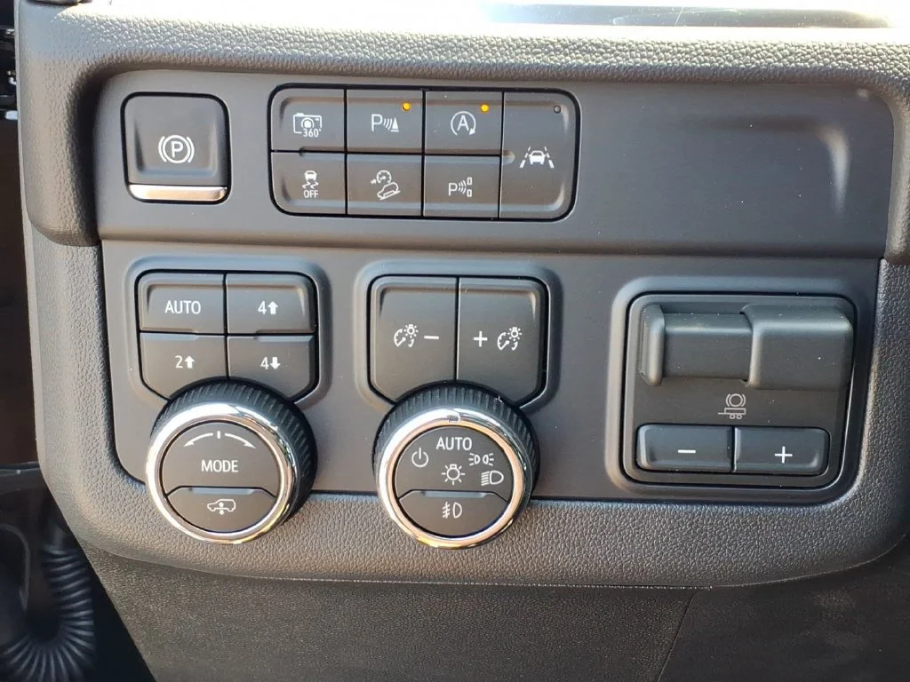 2026 Chevrolet Tahoe RST - Photo 20
