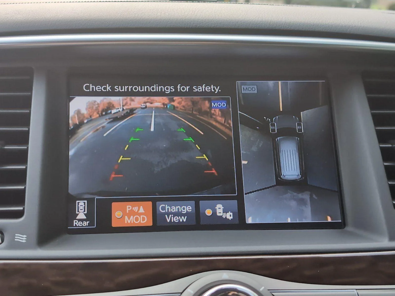 Used 2018 Mocha Almond Nissan Platinum image 22