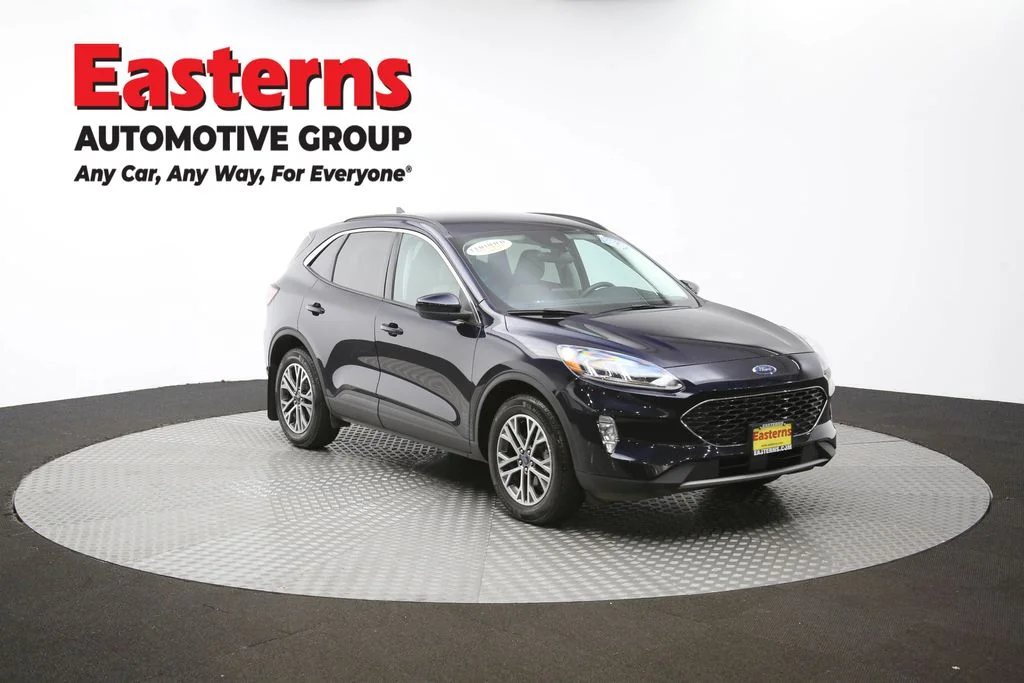 Used 2021 Blue Ford SEL image 48