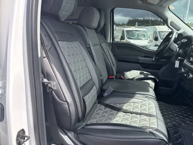 Used 2021 Oxford White Ford XLT image 9