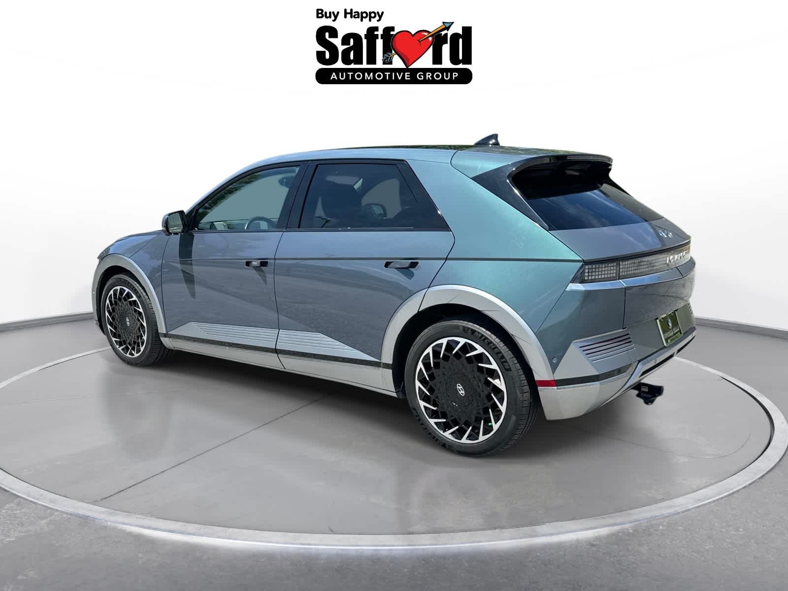 Used 2023 Digital Teal Hyundai Limited image 6