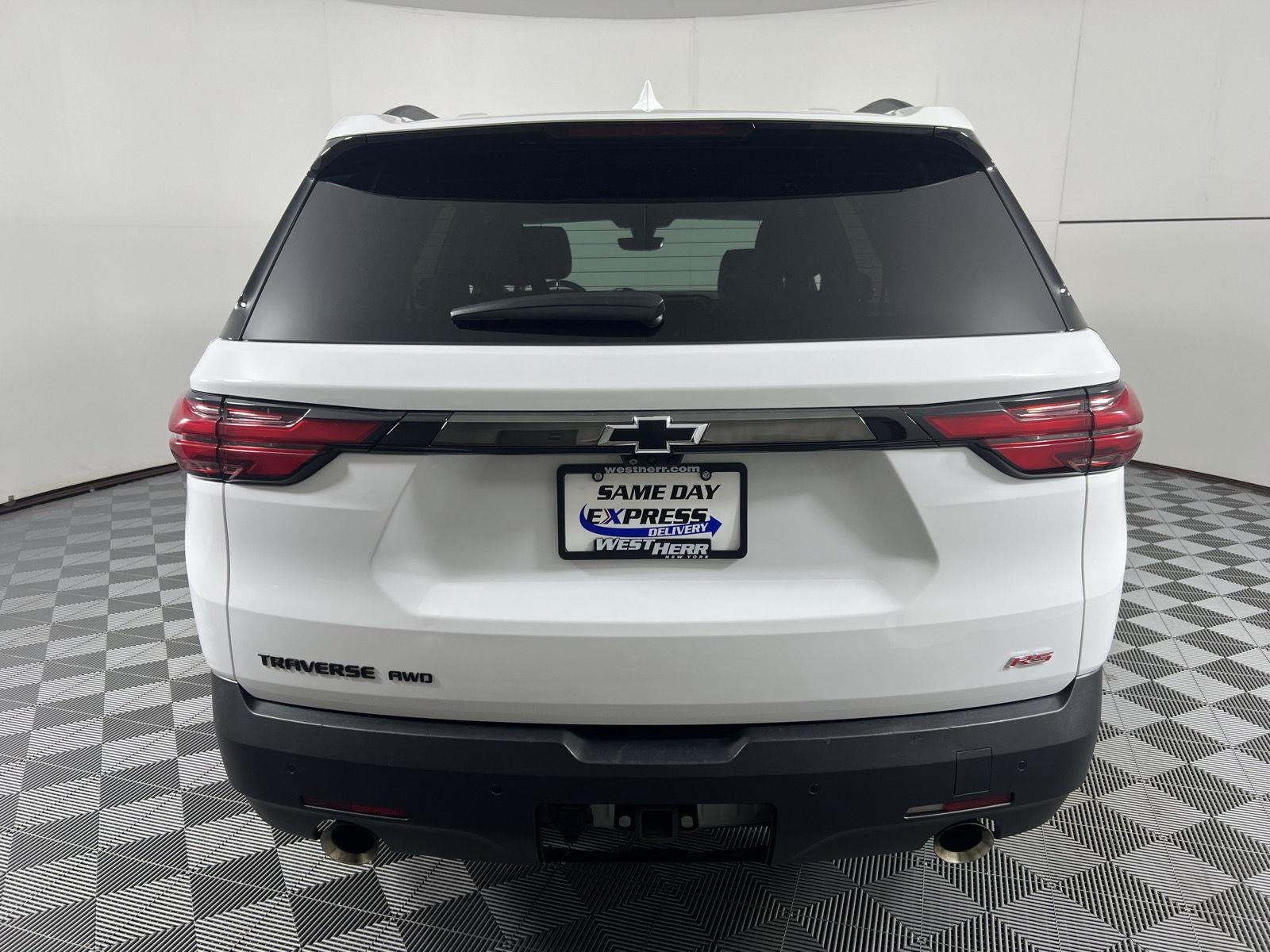 Used 2023 Summit White Chevrolet RS image 11