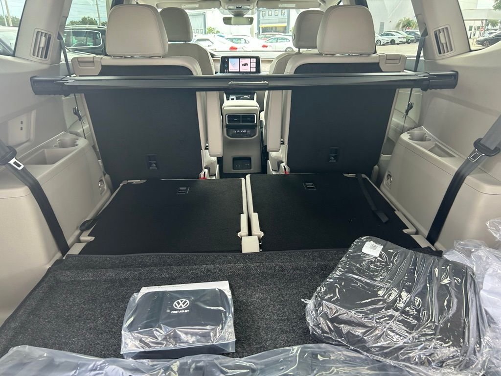 2026 Volkswagen Atlas SE w/Tech - Photo 37