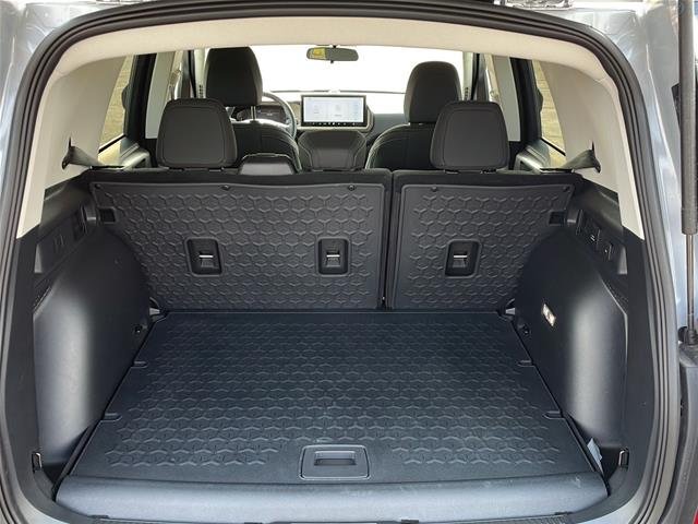New 2026 Space White Metallic Ford Big Bend® image 55