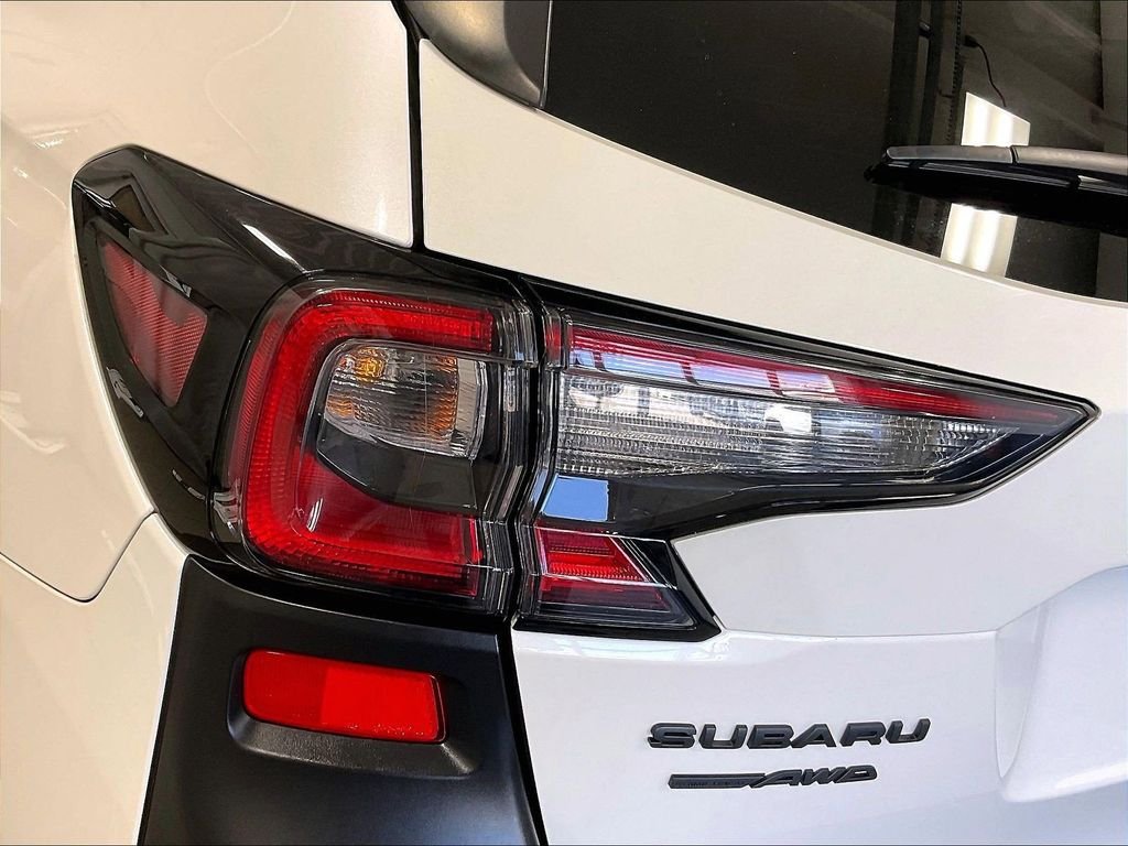 Used 2024 White Subaru Wilderness image 31