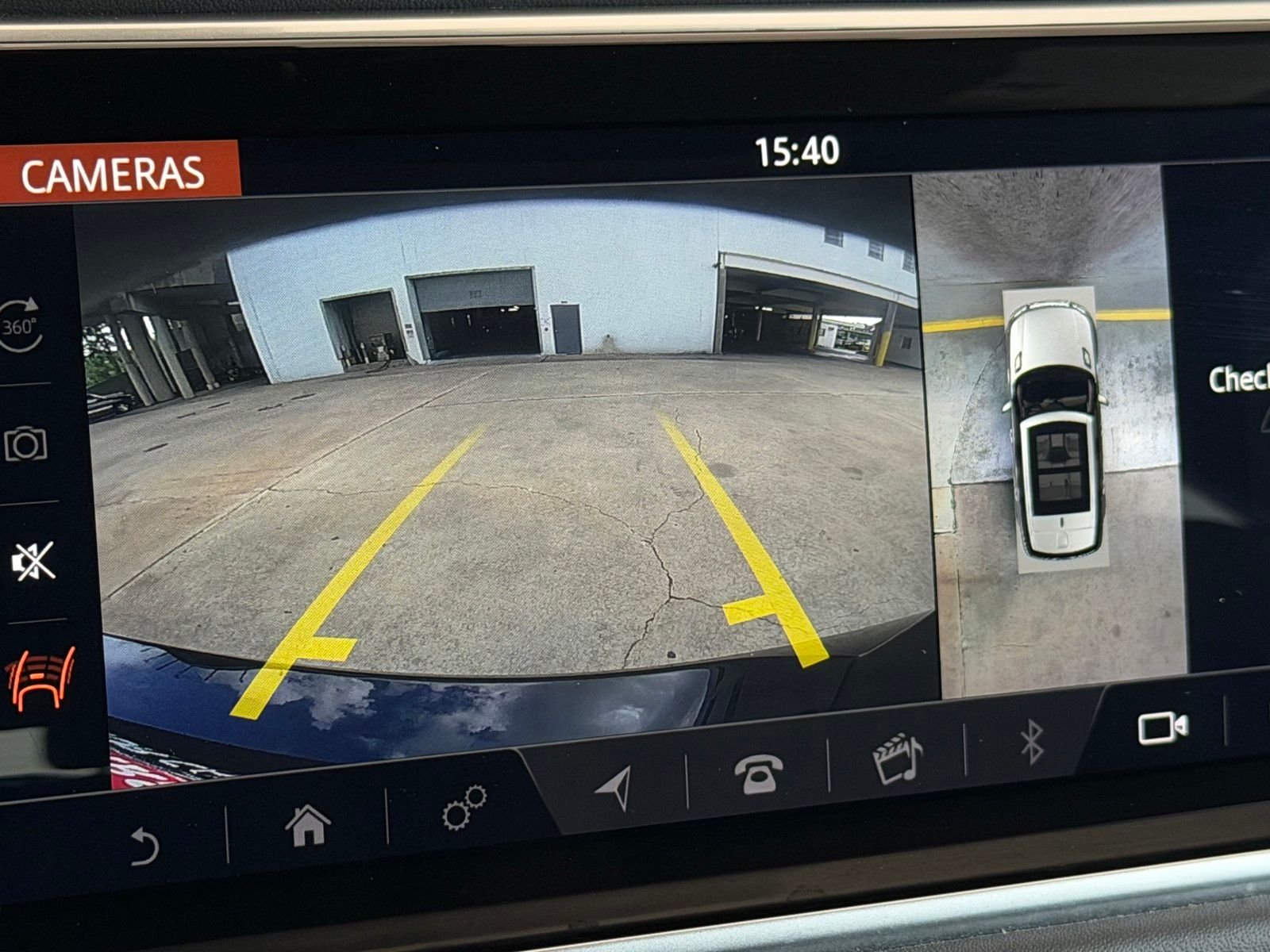 Used 2019 Black Land Rover Autobiography image 7