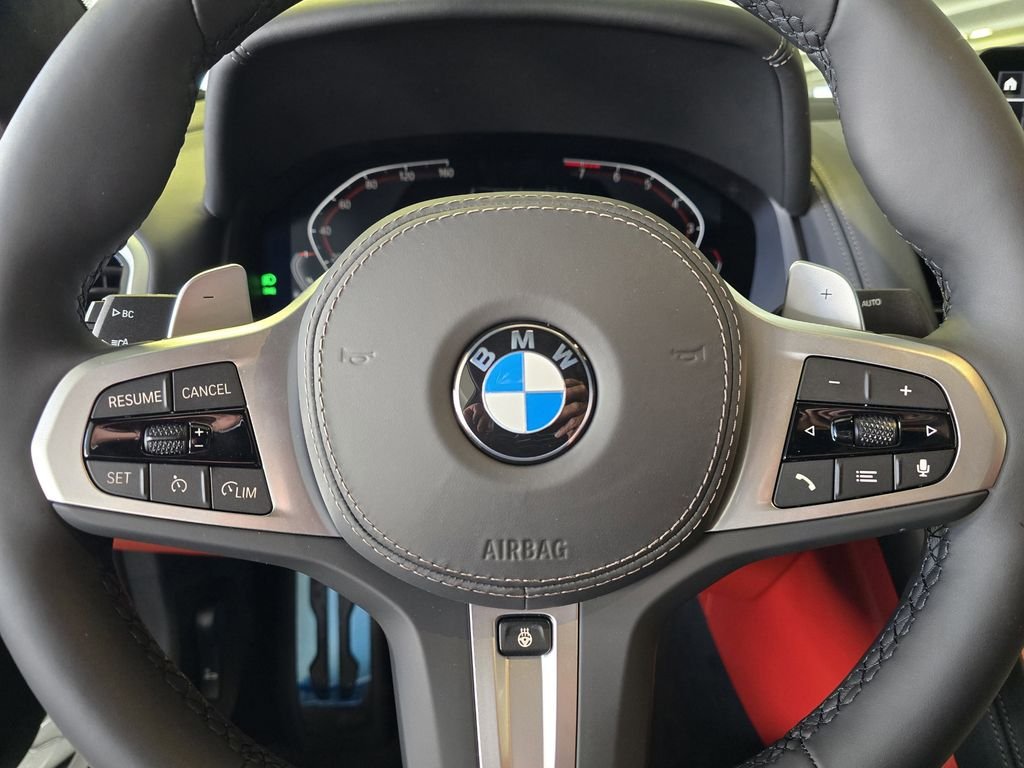 2026 BMW 8 Series 840i - Photo 17