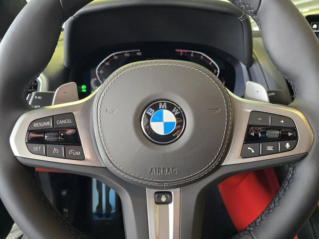 2026 BMW 8 Series 840i - Photo 17