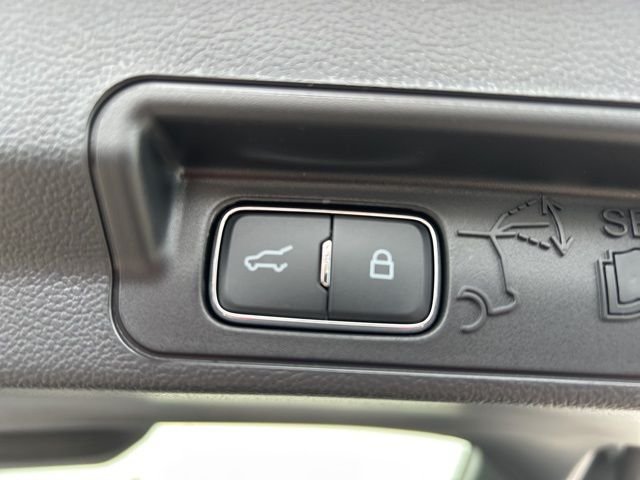 New 2026 Space White Metallic Ford ST-Line image 14