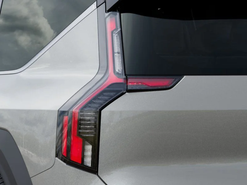 New 2026 Silver Kia Wind image 11