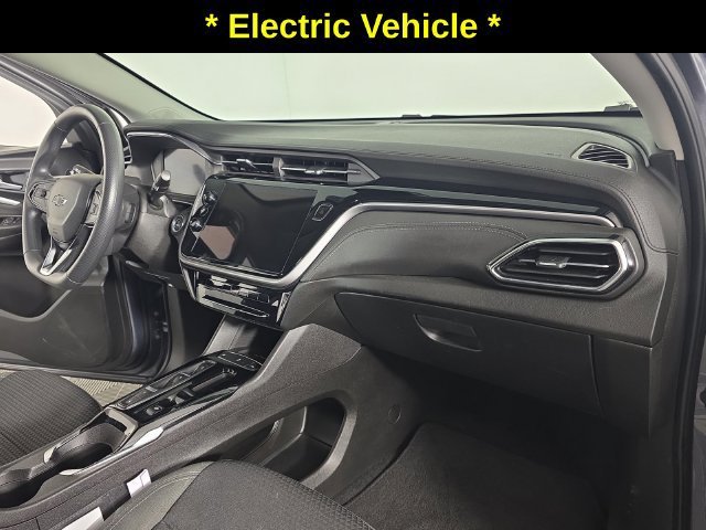 Used 2023 GRAY GHOST METALLIC Chevrolet LT image 27