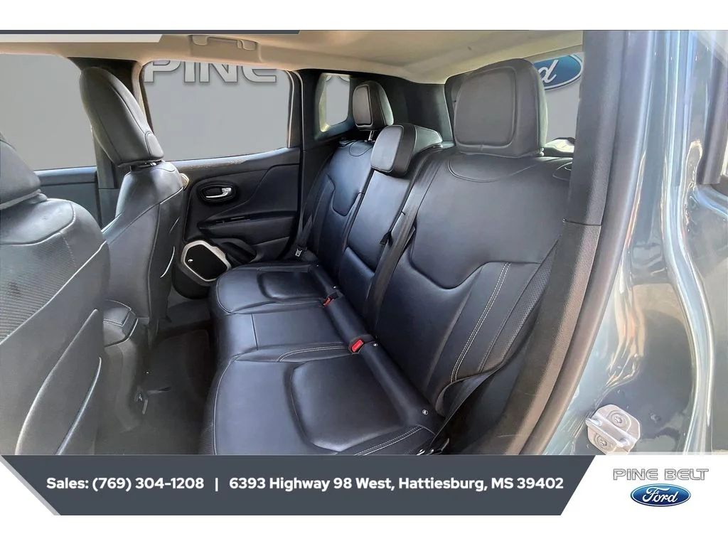 Used 2017 Anvil Jeep Limited image 19