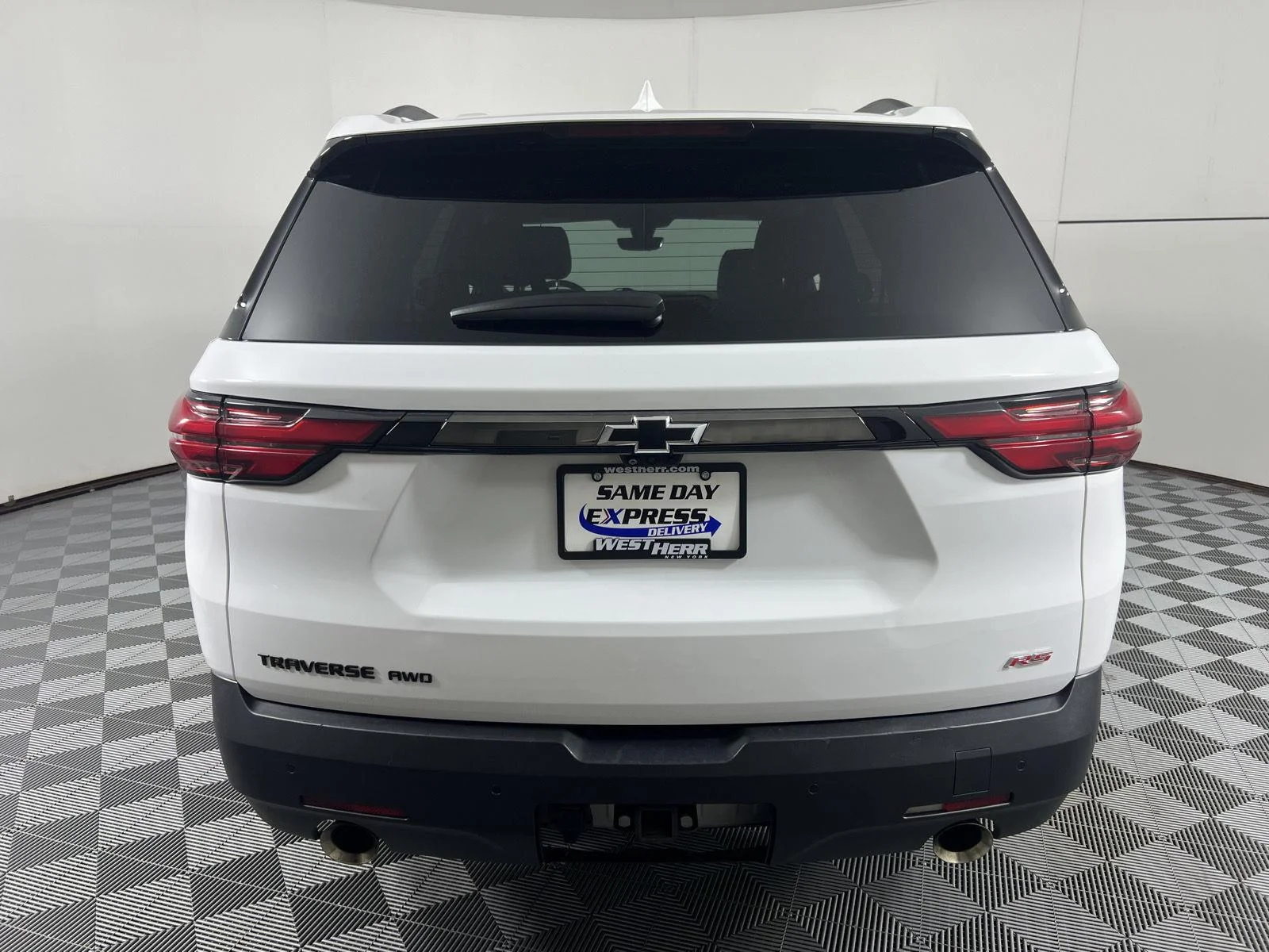 Used 2023 Summit White Chevrolet RS image 11