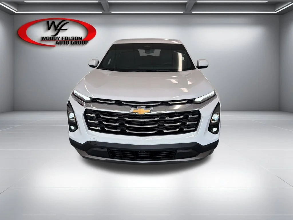New 2027 Summit White Chevrolet LT image 2