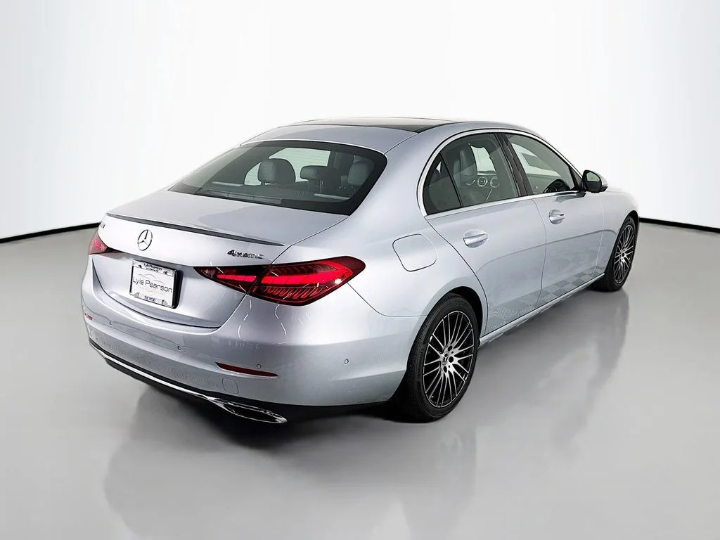Used 2025  Mercedes-Benz C 300 image 8