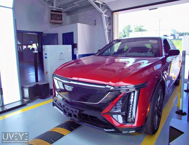 2024 Cadillac LYRIQ