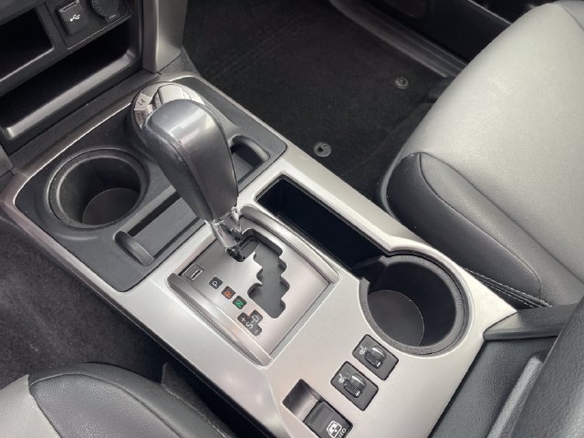 Used 2022 Silver Toyota SR5 Premium image 24