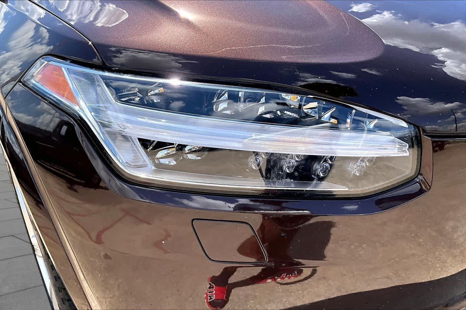 Used 2018 Maple Brown Metallic Volvo Inscription image 28