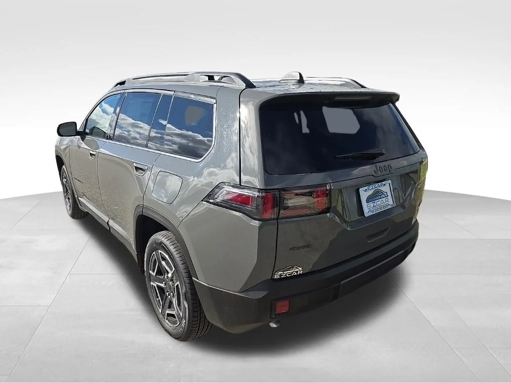 New 2026 Gray Jeep Laredo image 4